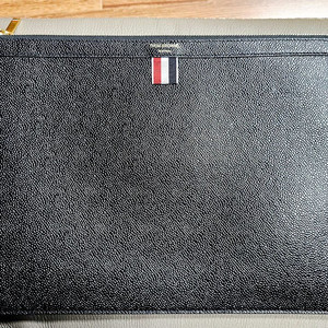 (정품)톰브라운 클러치백(라지) 이미지
