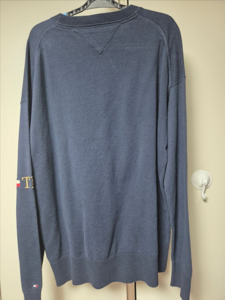 타미힐피거 정품 남성 니트 실105사이즈 판매합니다--2