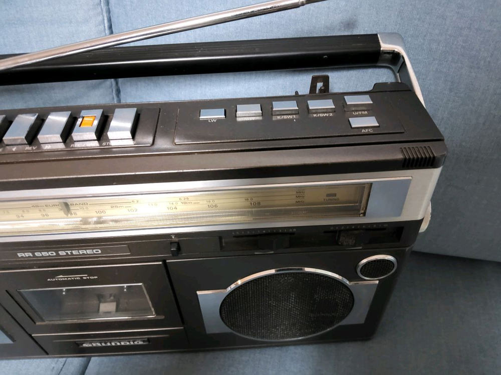 독일 구룬딕 카세트 라디오 RR650--3