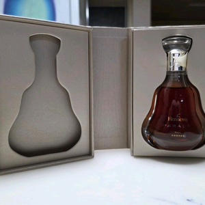 (삽니다)헤네시 파라디 박스 이미지