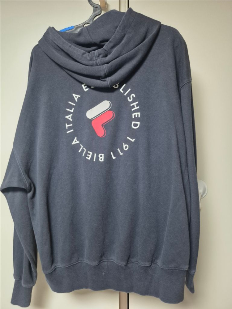 휠라 정품 후드티 95사이즈 팝니다--2