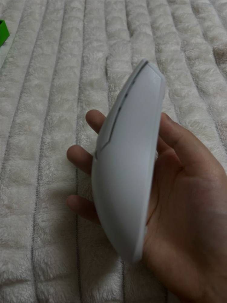 레이저 바이퍼 V2 Pro 화이트--2