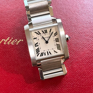 까르띠에 탱크프랑세즈 미디엄 판매