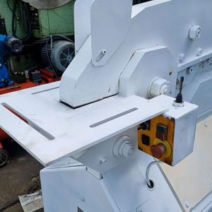 만능절단기 유압식