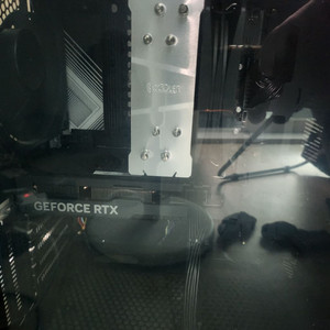 게이밍 컴퓨터 4060TI 배그