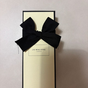 조말론 핸드 크림 30ml 새상품(잉글리쉬 페어 앤 프리지아) 이미지