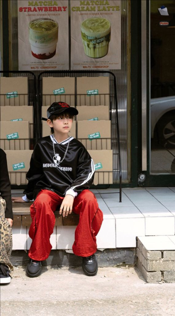 새상품)레브킷 꽈배기 파이핑 레터링 팬츠 120--2