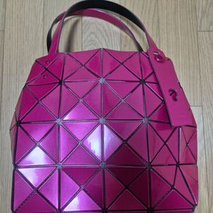 바오바오 캐럿 라지 핫핑크