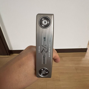 테일러메이드 TP 811(34인치) Reserve 퍼터 이미지