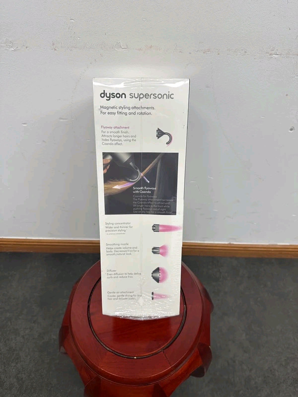 다이슨 플라이어웨이 스무더 슈퍼소닉 드라이기 이미지