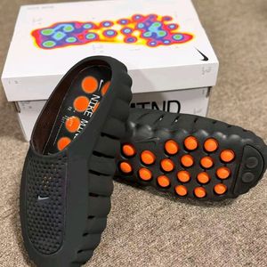 나이키 마인드 001 블랙 크롬 260mm