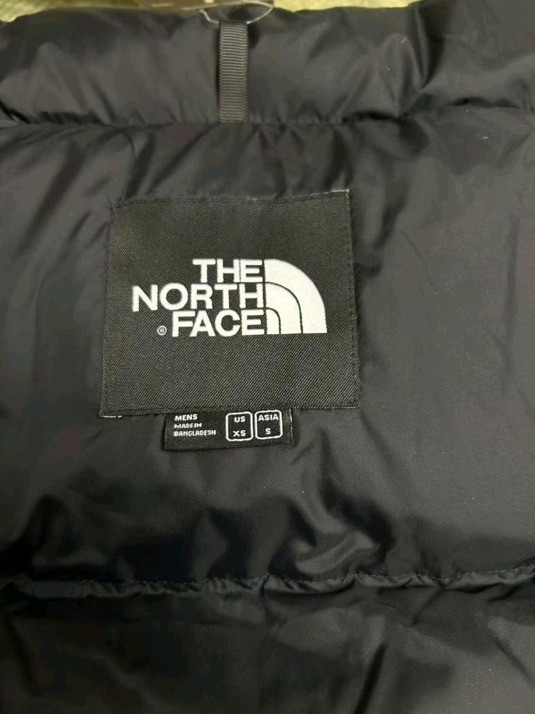 노스페이스 1996 레트로 눕시 다운 자켓 TNF 블랙 S--6