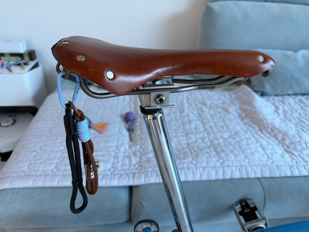 브롬톤 라군블루 색상 M6R--2