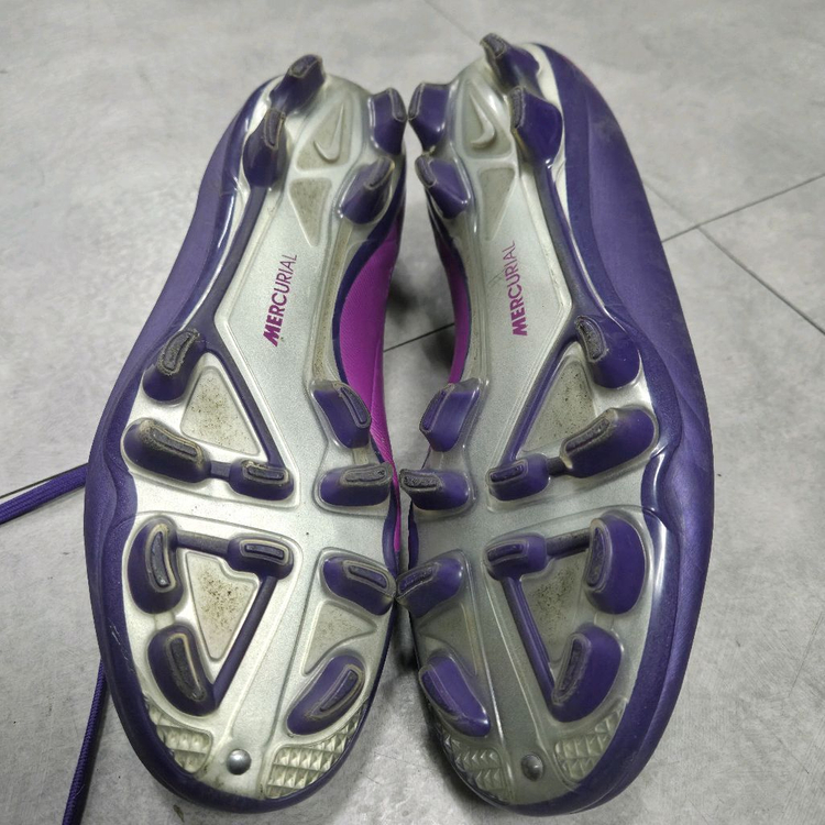 나이키 머큐리얼 빅토리 11 축구화 255 이미지