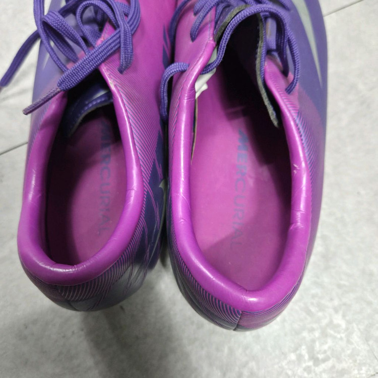 나이키 머큐리얼 빅토리 11 축구화 255 이미지