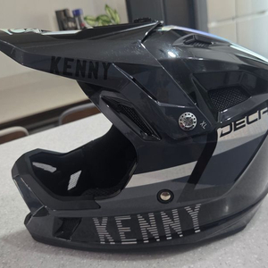 KENNY 케니 디케이드 풀페이스 헬멧 이미지