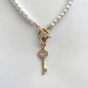 펄리글로우 실버925(14k골드 도금) 크리스탈 열쇠 키 팬던트(새제품)
