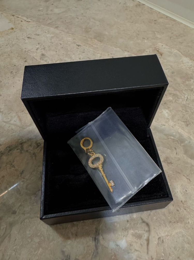 펄리글로우 실버925(14k골드 도금) 크리스탈 열쇠 키 팬던트(새제품)--6