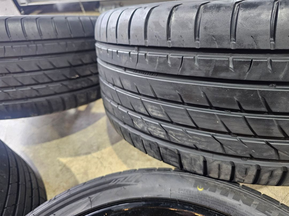 포르쉐 카이엔 958 터보 순정 21인치 순정휠타이어--2