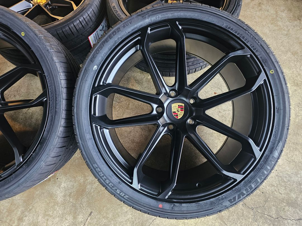 포르쉐 카이엔 958 터보 신형 스타일 22인치 신품휠타이어--3