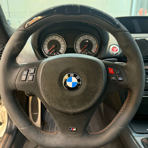 BMW e82 1시리즈용 에어백(지니홉 디자인 커스텀, 대품 필요)