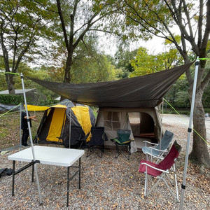 캠핑용품 일괄(텐트2개+윈드스크린타프+자충매트등등)