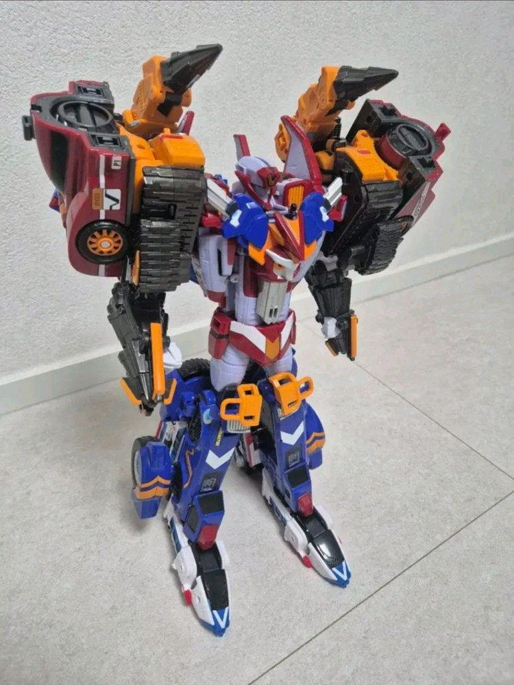 또봇V 6단합체 우주최강 마스터V--1