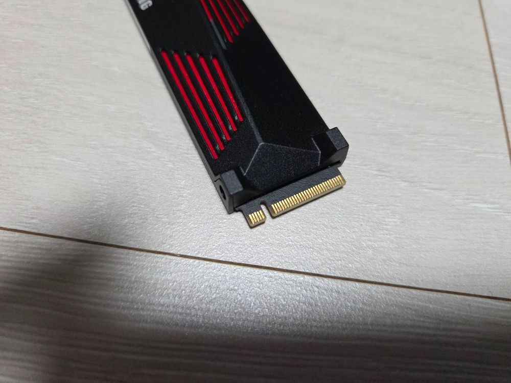 삼성 SSD 990 Pro with Heatsink (4TB) 팝니다(한국정발)--2