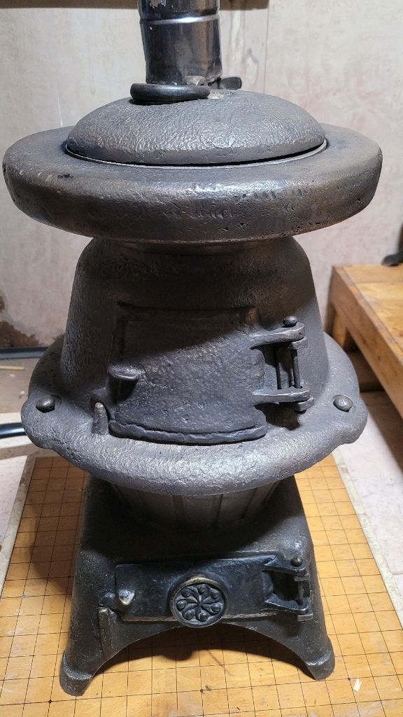 황동 주물난로 이미지