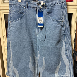 아디다스 플레임 데님 쇼츠 블루 - KR 사이즈 34(32정도) 이미지