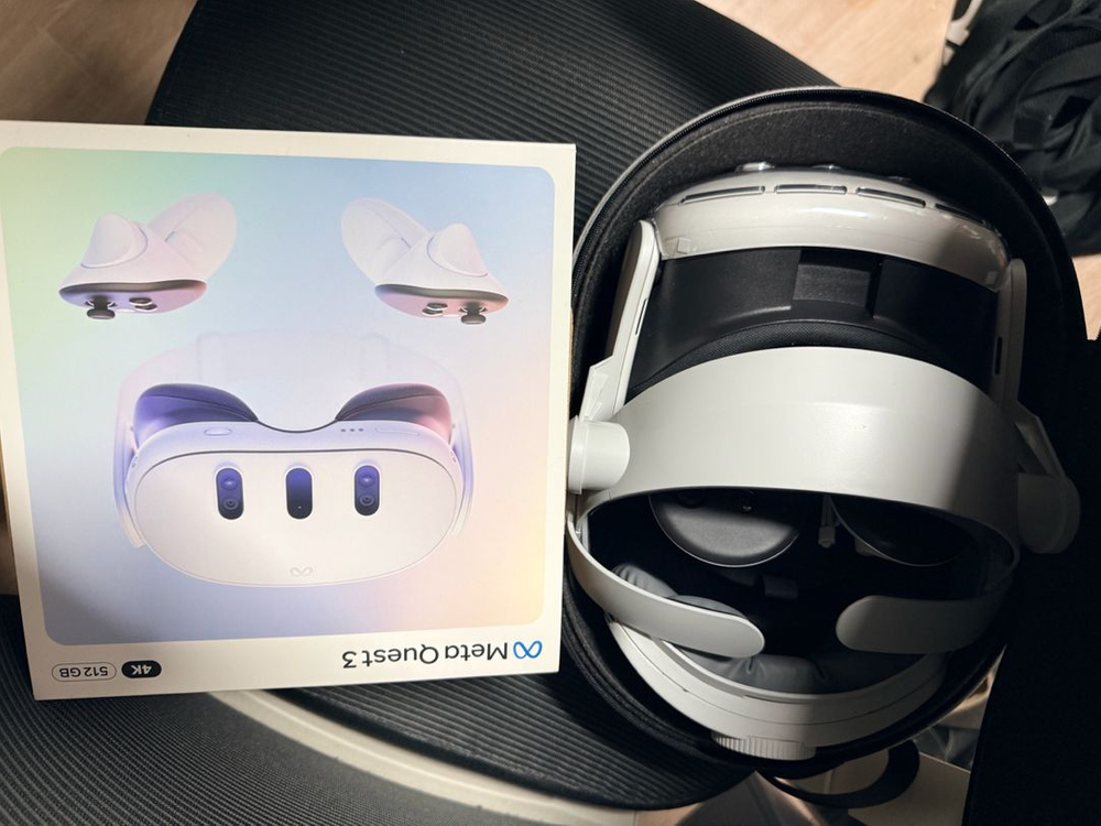 메타 퀘스트3 512gb VR + 헤드 스트랩 + 투명케이스 등--3
