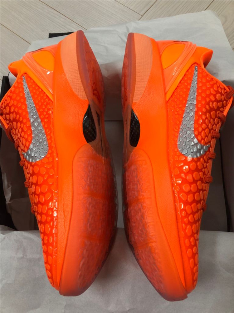 새제품) 코비6 프로트로 토탈 오렌지 265--2