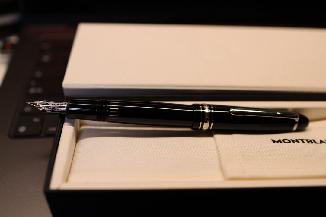 몽블랑 마이스터스튁 P146 만년필--2