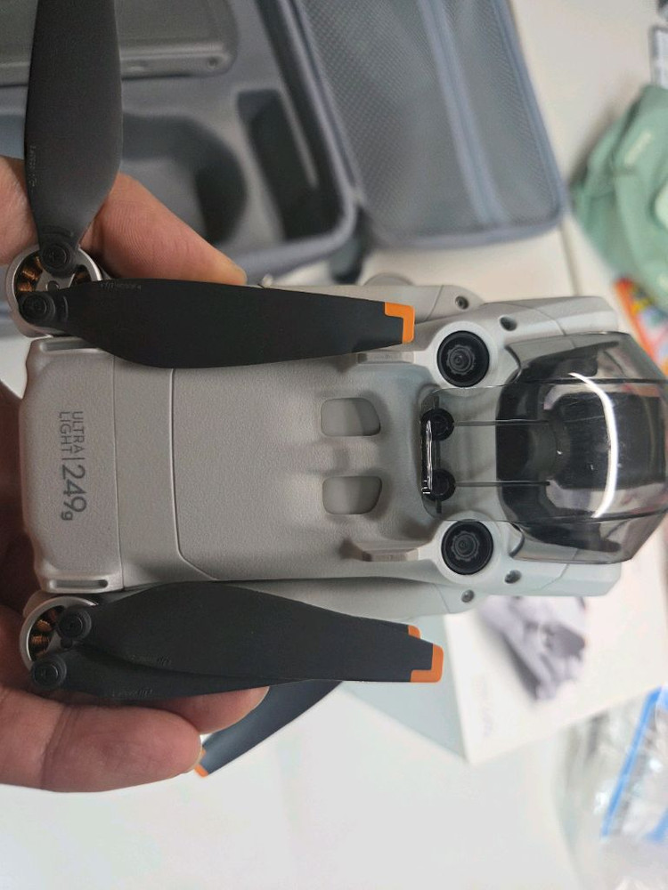 상태 좋은 DJI 드론 미니 프로3 싸게 팝니다--3