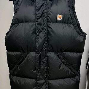 메종키츠네 덕다운 패딩조끼