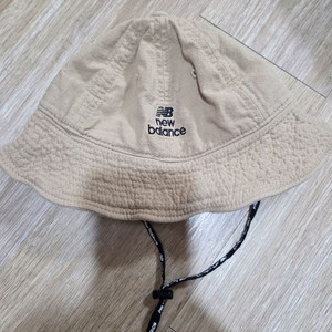 뉴발란스 유아 모자 52cm 이미지