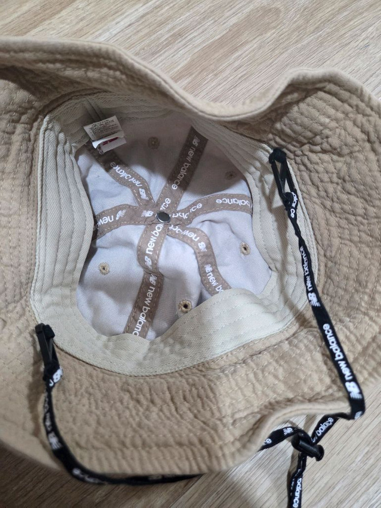 뉴발란스 유아 모자 52cm 이미지