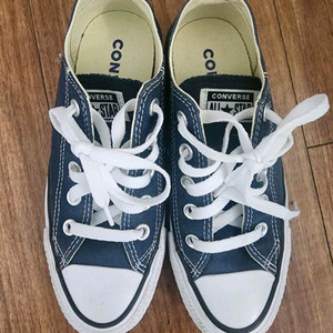 컨버스 스니커즈 운동화 230사이즈