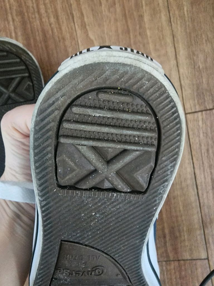 컨버스 스니커즈 운동화 230사이즈--4