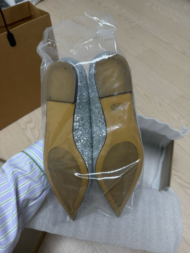 르몽쉐 글리터 웨딩슈즈 1cm 36(230) 이미지