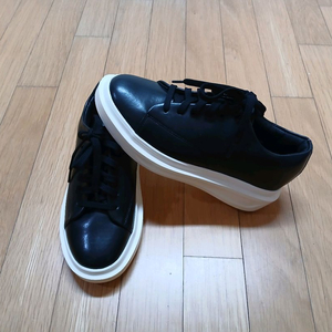 미사용 소다 SODA슈스파 키높이 스니커즈