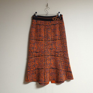 한섬 타임 time 레터링 니트 스커트 44 사이즈 이미지