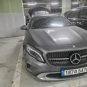 벤츠 GLA200d 최저가 판매 이력좋음