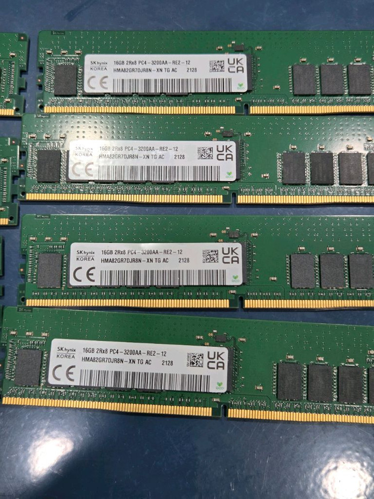 하이닉스 DDR4 16GB 램 3200 서버용 16GB 2Rx8 PC4-3200AA (2128)--3