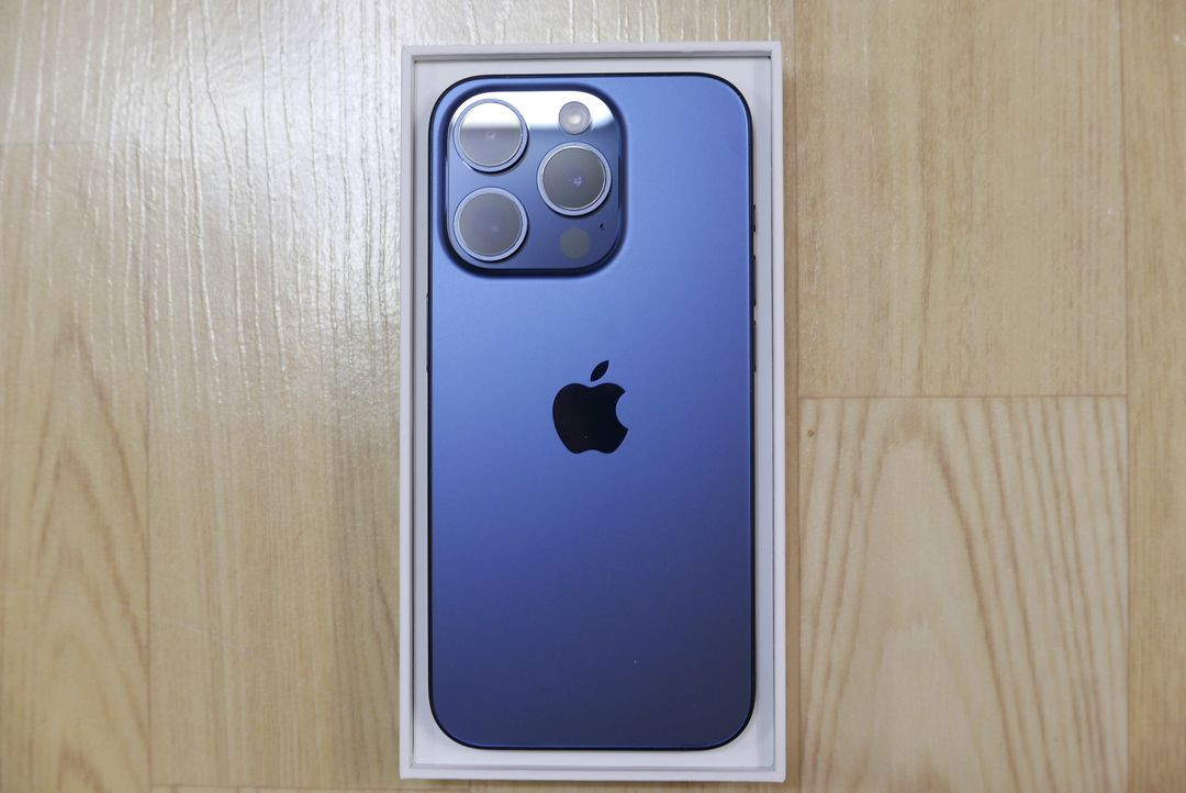아이폰 15 프로 블루 티타늄 128GB--1