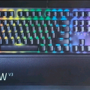 레이저 블랙위도우 V3 그린축 게이밍 한영 키보드(팜레스트, 키보드커버, 박스 포함) 이미지