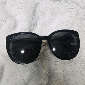 베디베로 선글라스 오버사이즈