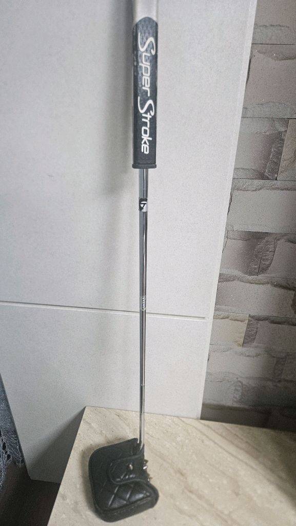 테일러메이드 스파이더GT퍼터--2