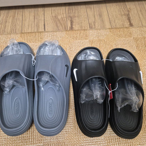 [미사용] 나이키 리엑트 슬리퍼 235,265