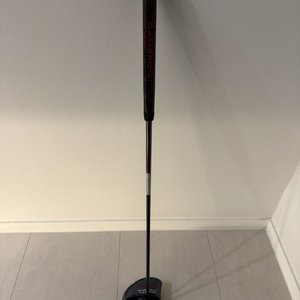 스카티카메론 팬텀11R OC 34인치 퍼터 판매합니다 이미지